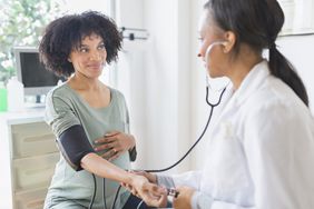 preeclampsia-symptoms-treatment