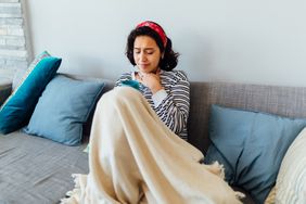 Woman with a sore throat