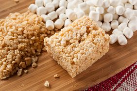 Homemade Marshmallow Crispy Rice Treat in bar form