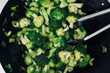 Broccoli stir fry