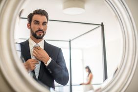 person exhibiting traits of narcissistic personality disorder 