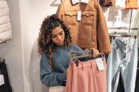 person with psoriasis getting comfortable clothes 