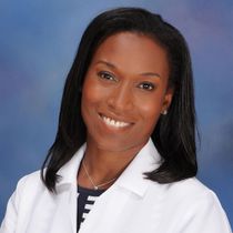 Rochelle-Collins-Headshot
