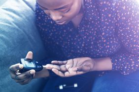 The-Differences-and-Similarities-Between-Type-1-and-Type-2-Diabetes-GettyImages-1307458558